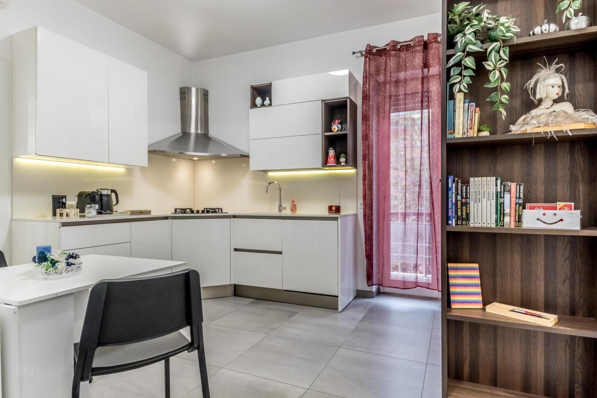 White Living R-Home Rome Exterior photo